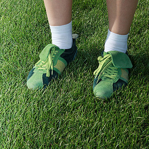运动鞋编织运动赛跑者运动员鞋类活动短袜领带慢跑跑步高清图片