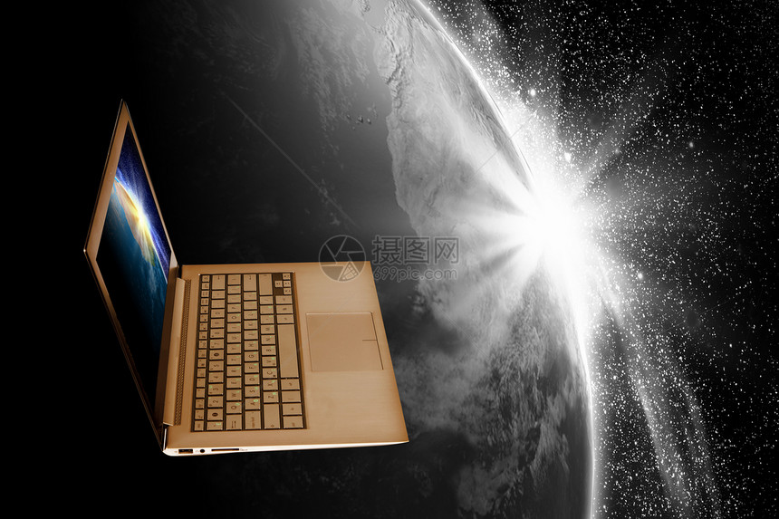 笔记本和地球轨道反射行星电脑网络全世界旅行屏幕教育运输图片