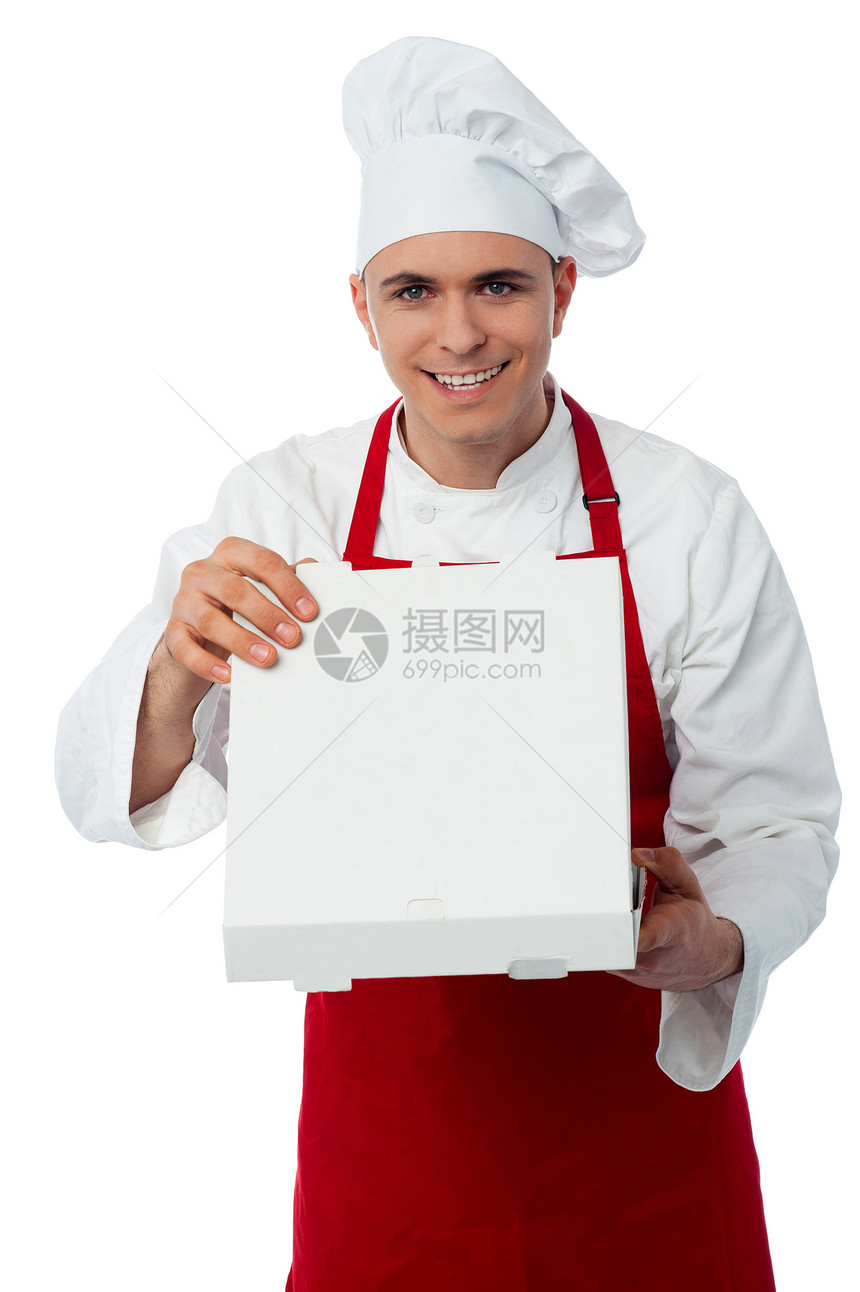 年轻厨师在看美味比萨饼服务工作披萨盒职业奉献命令转矩男人食谱餐饮图片