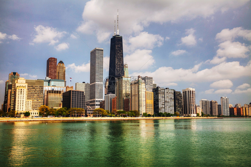 芝加哥市中心 早上IL旅行市中心天际办公室城市建筑景观建筑学摩天大楼海岸线图片
