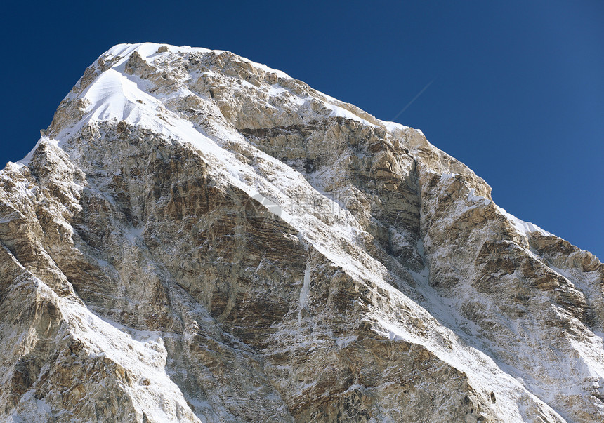 雪雪山山峰风景环境天空活动全景旅行蓝色爬坡顶峰图片