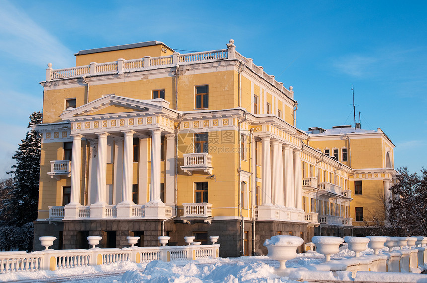俄罗斯莫斯科附近的地产地标雕像旅游财产博物馆建造艺术大厦建筑学历史图片