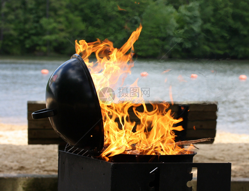 烧烤灰海滩闲暇免版税股票派对食物烹饪火焰烧伤照片图片