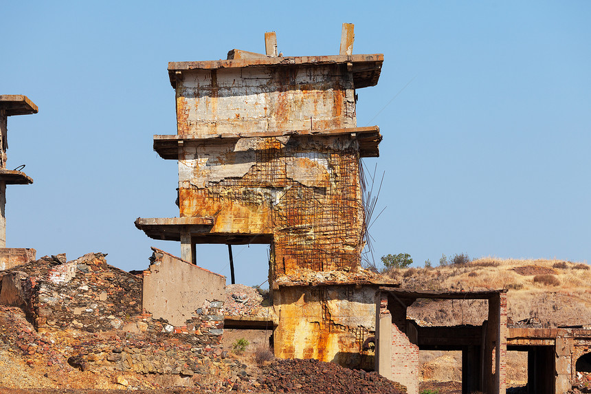 废弃铜矿建筑帽子生态萃取环境资源乡村矿石石头工业图片