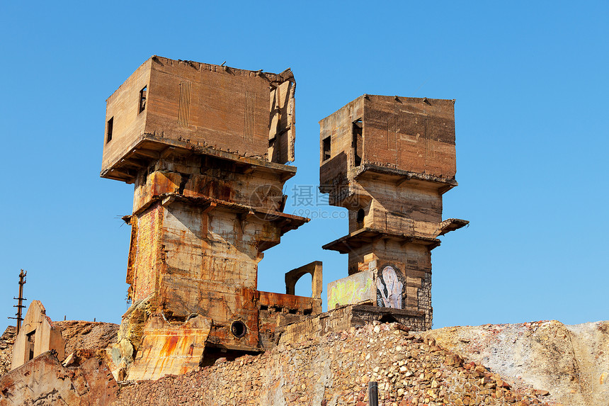 废弃铜矿石头矿业基础设施工业建筑物农村帽子环境萃取金属图片