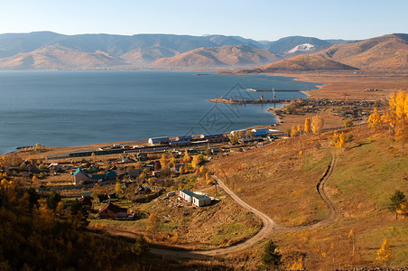 环贝加尔湖铁路反式西伯利亚的高清图片
