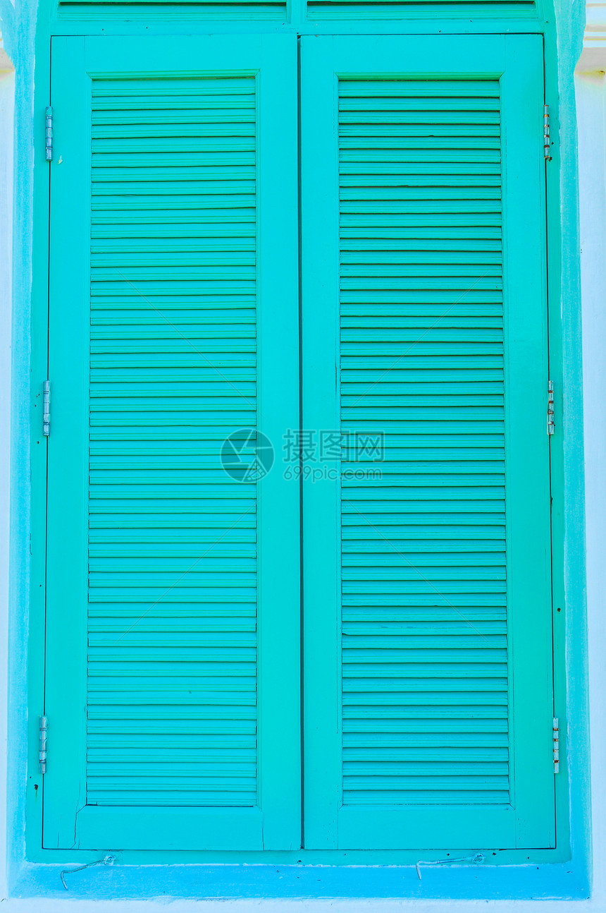 丰富多彩的法国风格窗口框架白色花园装饰品蓝色艺术办公室玻璃窗户建筑图片