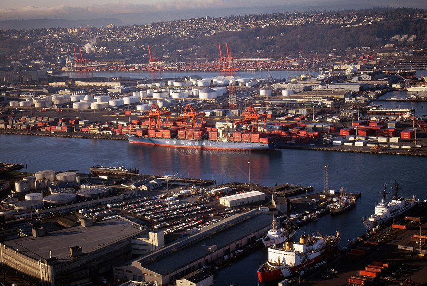 集装箱港口城市公司货轮交通工业区船只功能特色货船产业图片