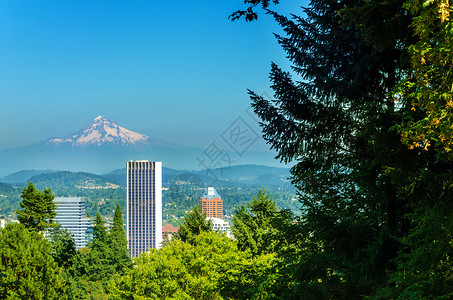 胡德山波特兰和Mthood山背景