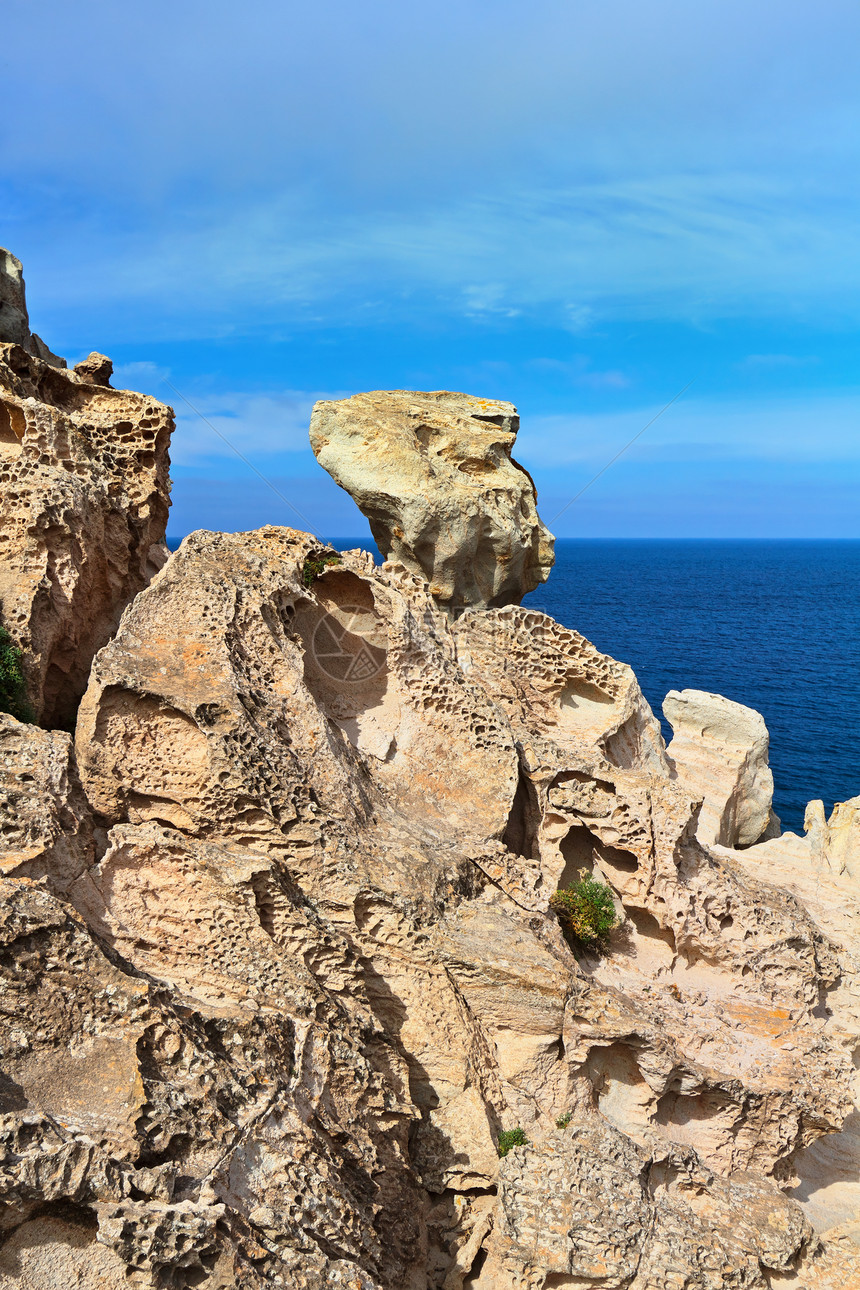圣彼得罗岛悬崖石头蓝色岩石海岸风景旅行侵蚀旅游花岗岩荒野图片