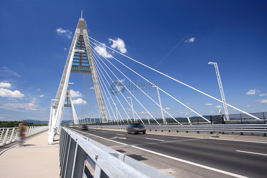 桥梁详情匈牙利天空力量钢丝绳商业戏剧性穿越灯柱运输旅行建筑学图片