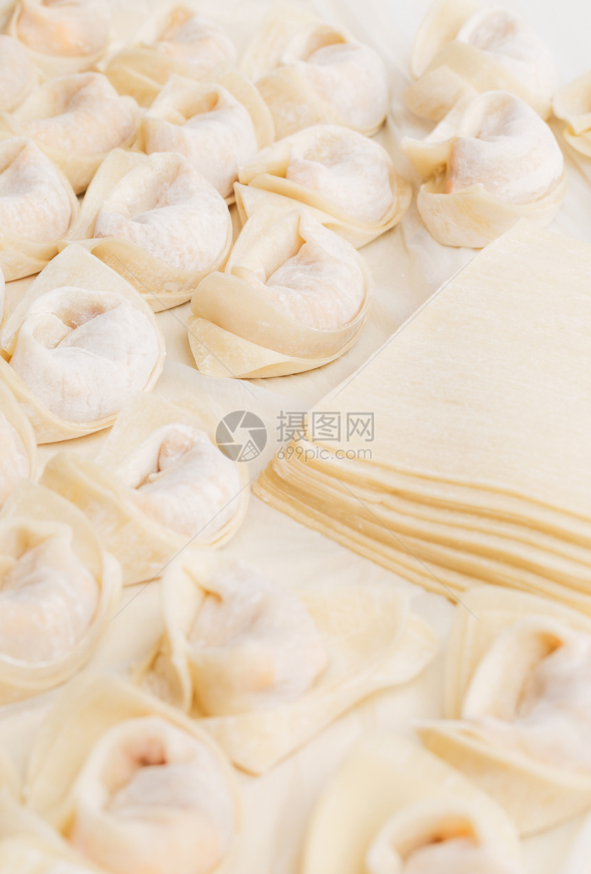 土制饺子蔬菜新年食物节日手工水角图片