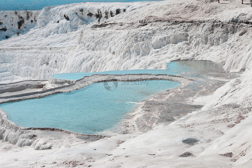 土耳其希拉波利斯的帕穆卡勒自然湖泊岩石瀑布石灰华石灰石旅行盆地蓝色编队青色水池图片