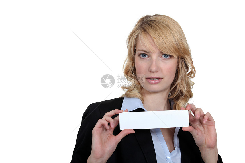 持有空白卡的女商务人士横幅管理人员商务成人展示女士套装工作网络海报图片