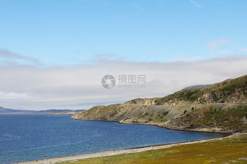 挪威的Fjord蓝色生态风景旅游苔原森林悬崖天空环境岩石图片