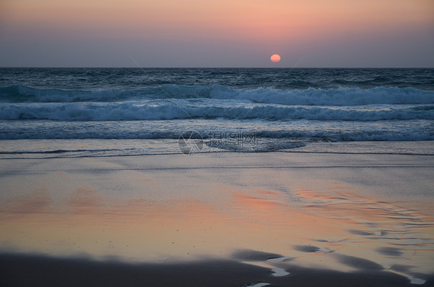 葡萄牙沙滩旅游假期海洋旅行海滩冲浪休息图片