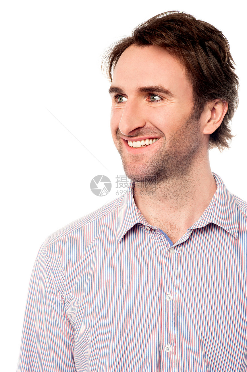 一个快乐的年轻人的肖像男人男性冒充白色衬衫微笑喜悦乐趣工作室图片