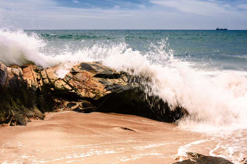 葡萄牙的海岸线风景海滩海景海岸岩石波浪海浪蓝色地平线荒野图片