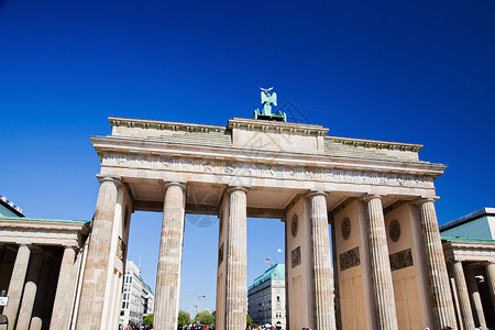 柏林人德国柏林勃兰登堡门雕像书房建筑观光天空旅行首都柱子纪念碑历史性背景
