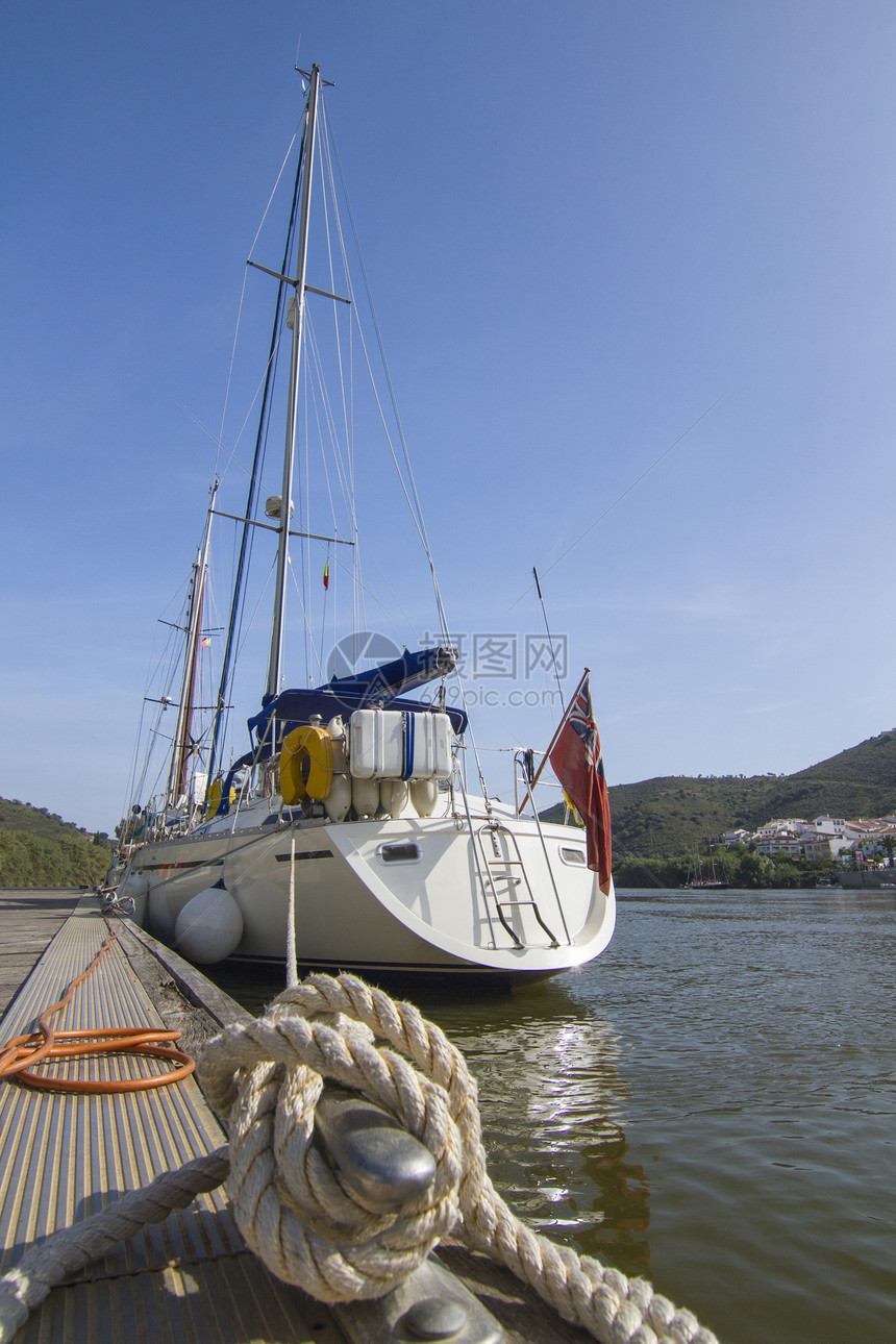 瓜迪亚纳号的帆船休闲海洋旅游码头娱乐旅行风景航海观光游艇图片