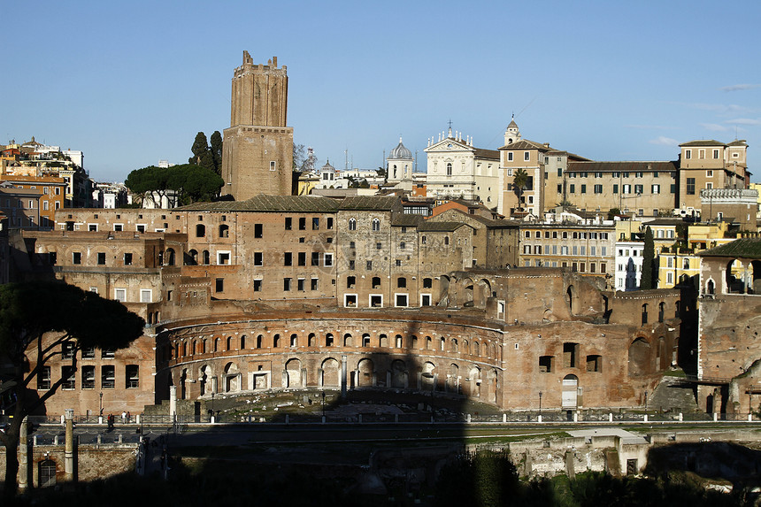 意大利罗马的Trajan市场寺庙建筑学建筑纪念碑历史废墟古董图片