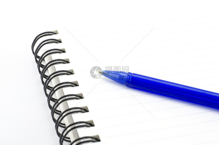 蓝笔 用笔记本在白色上隔离补给品铅笔螺旋钢笔工具教育绘画学校笔记商业图片