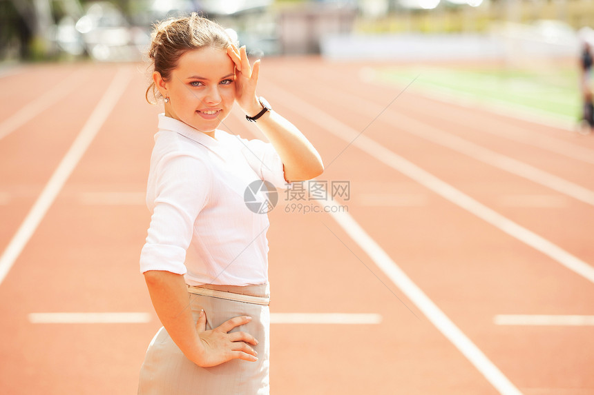 运动体育场女商业妇女运动员商务合作团队服务经理短跑人士竞技活力图片