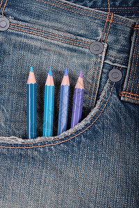 口袋上的铅笔背景图片