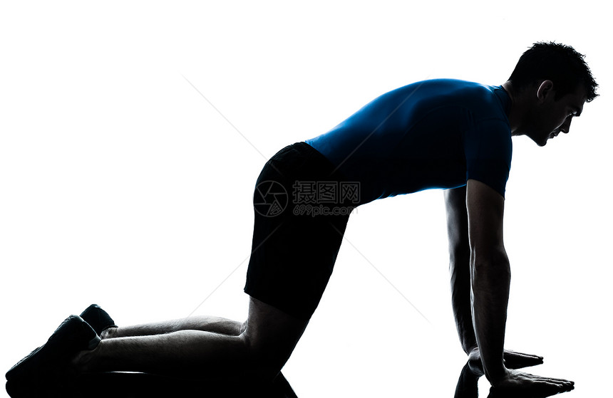 体操锻健的男子白色训练姿势有氧运动健身男性阴影健美运动员双腿图片
