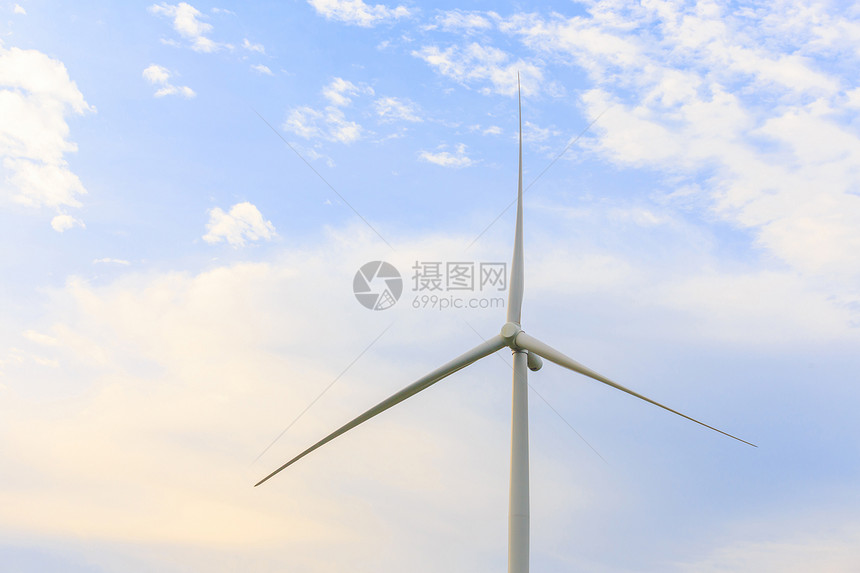 风风涡轮发电机活力螺旋桨车站生产风车技术刀刃植物旋转天空图片