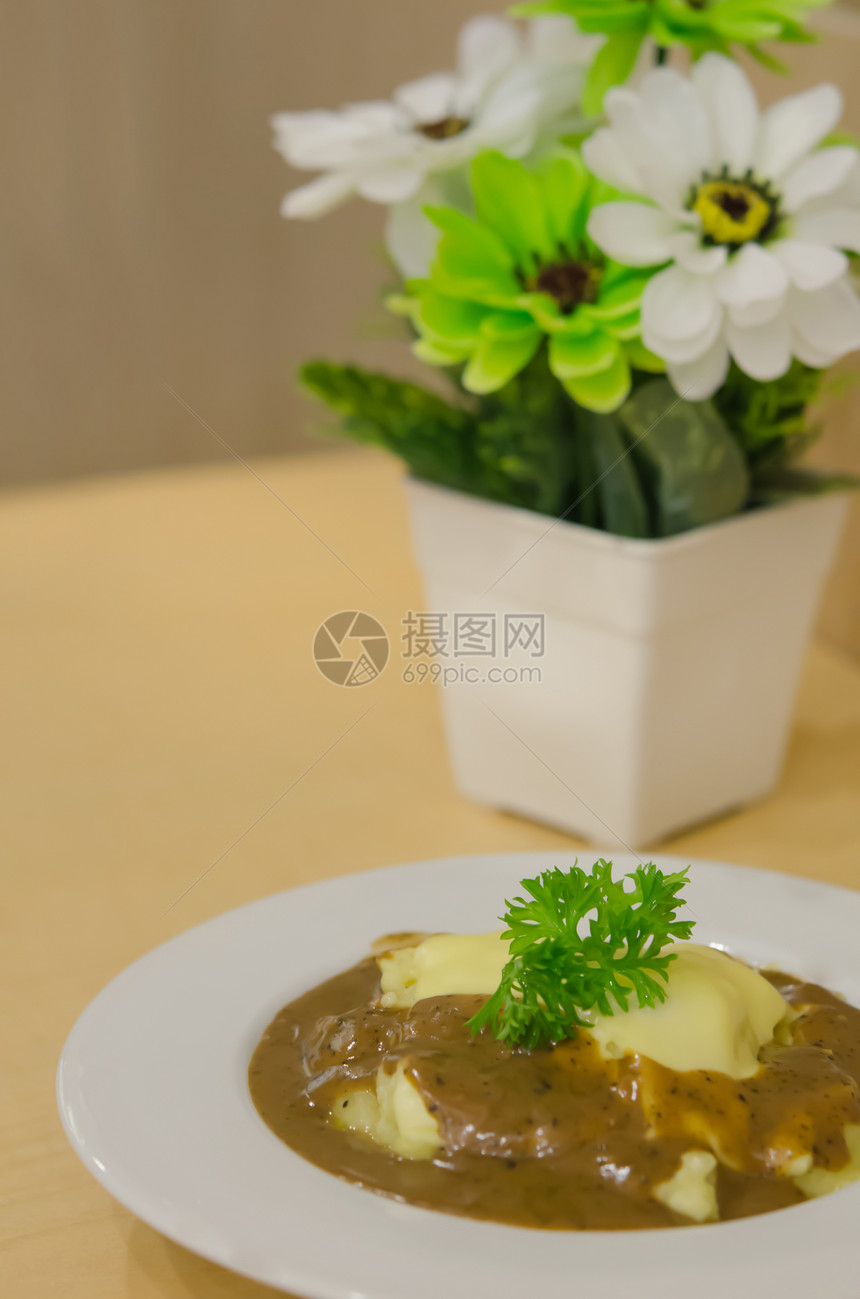 土豆泥泥奶油状蔬菜盘子肉汁白色美食食物图片