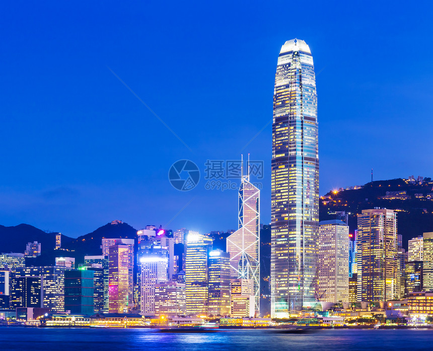 香港晚上的天线建筑办公楼办公室金融摩天大楼天际景观港口城市大楼图片