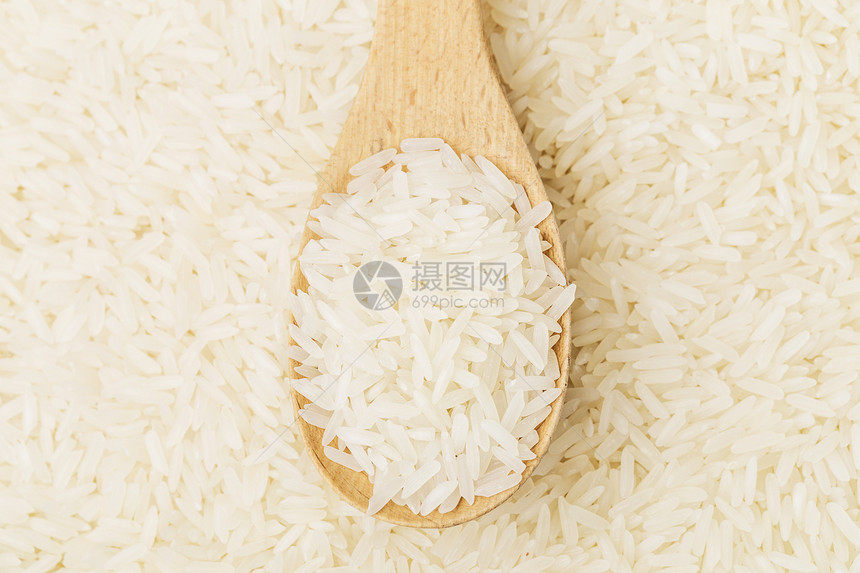 勺子上未煮米饭谷物白色木头核心食物美食颗粒状粮食茶匙图片