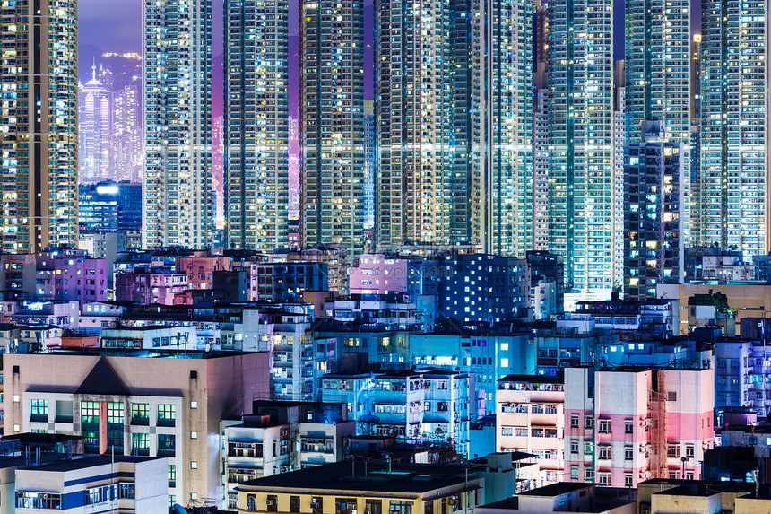 香港九龙区天际住宅住房居所建筑房屋公寓民众图片