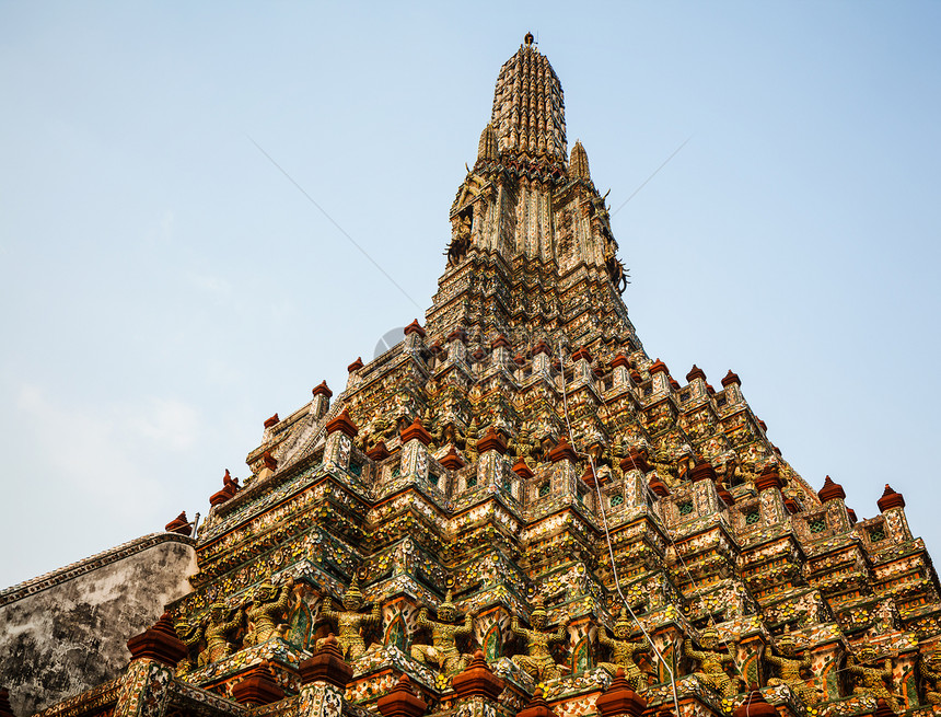 泰国黎明Wat Arun寺庙神社天空建筑学佛教徒文化连体地标宗教图片