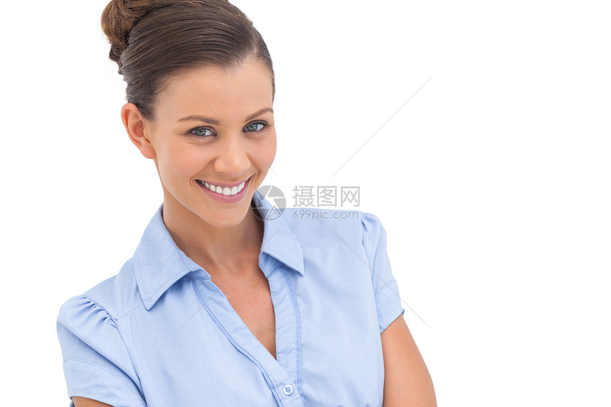 微笑的女商务人士看着摄像机看镜头衬衫棕色女性快乐头发商业商务女士人士图片