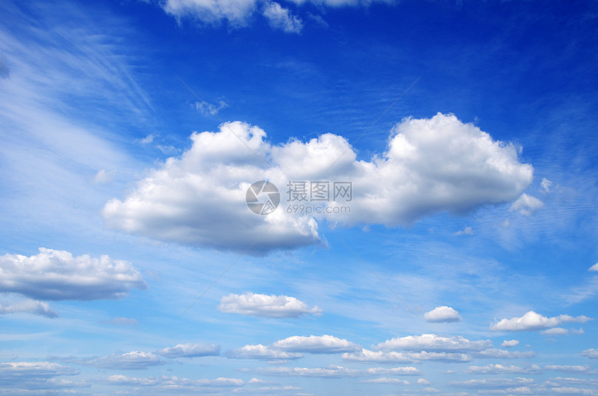 蓝蓝天空蓝色雨云太阳照片气候云雾空气沉淀水分积雨图片