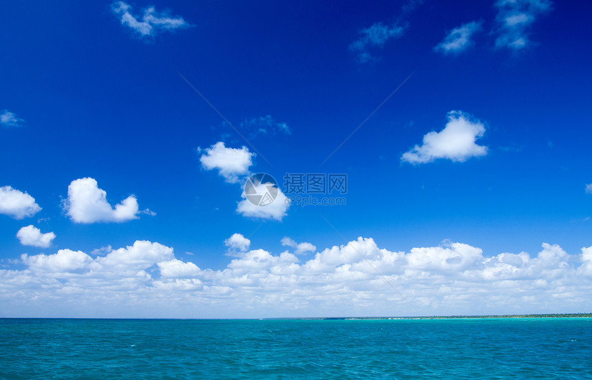 海 海阳光海景假期旅行冲浪天空太阳晴天海浪蓝色图片