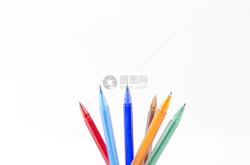 白上孤立的彩色笔教育绘画墨水收藏圆珠笔办公室工具塑料补给品紫色图片