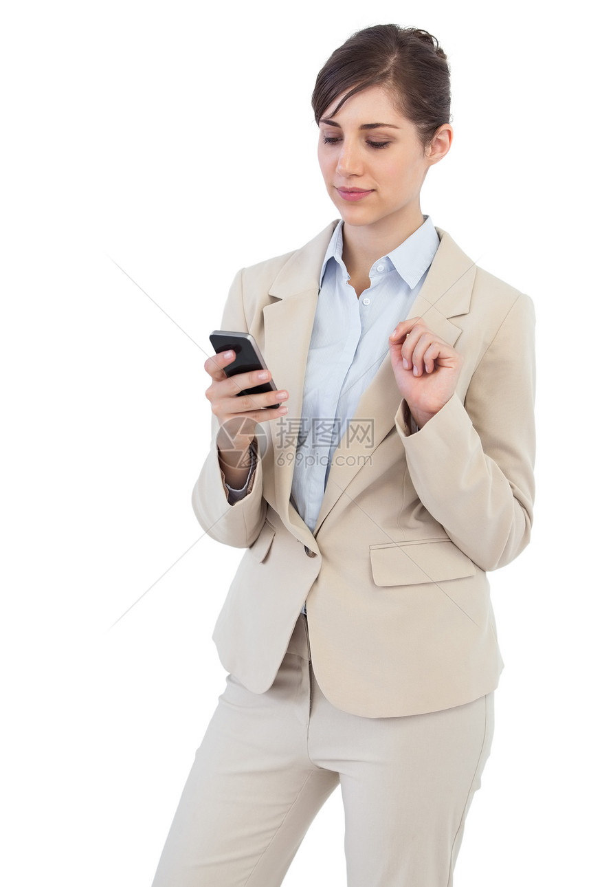 电话里有深思熟虑的女商务人士图片