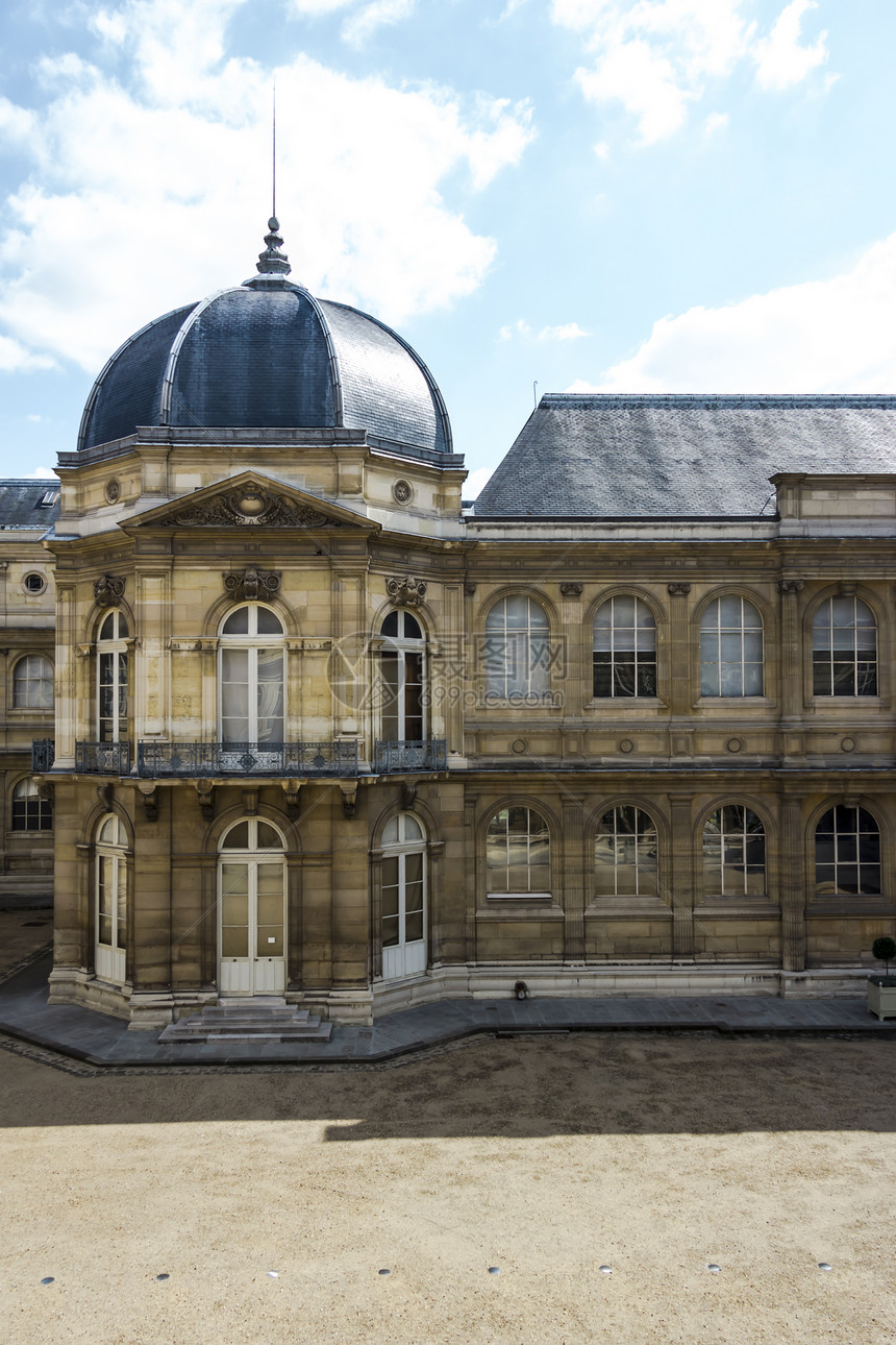 法国巴黎国家档案馆主楼法院庭院 法国巴黎图片