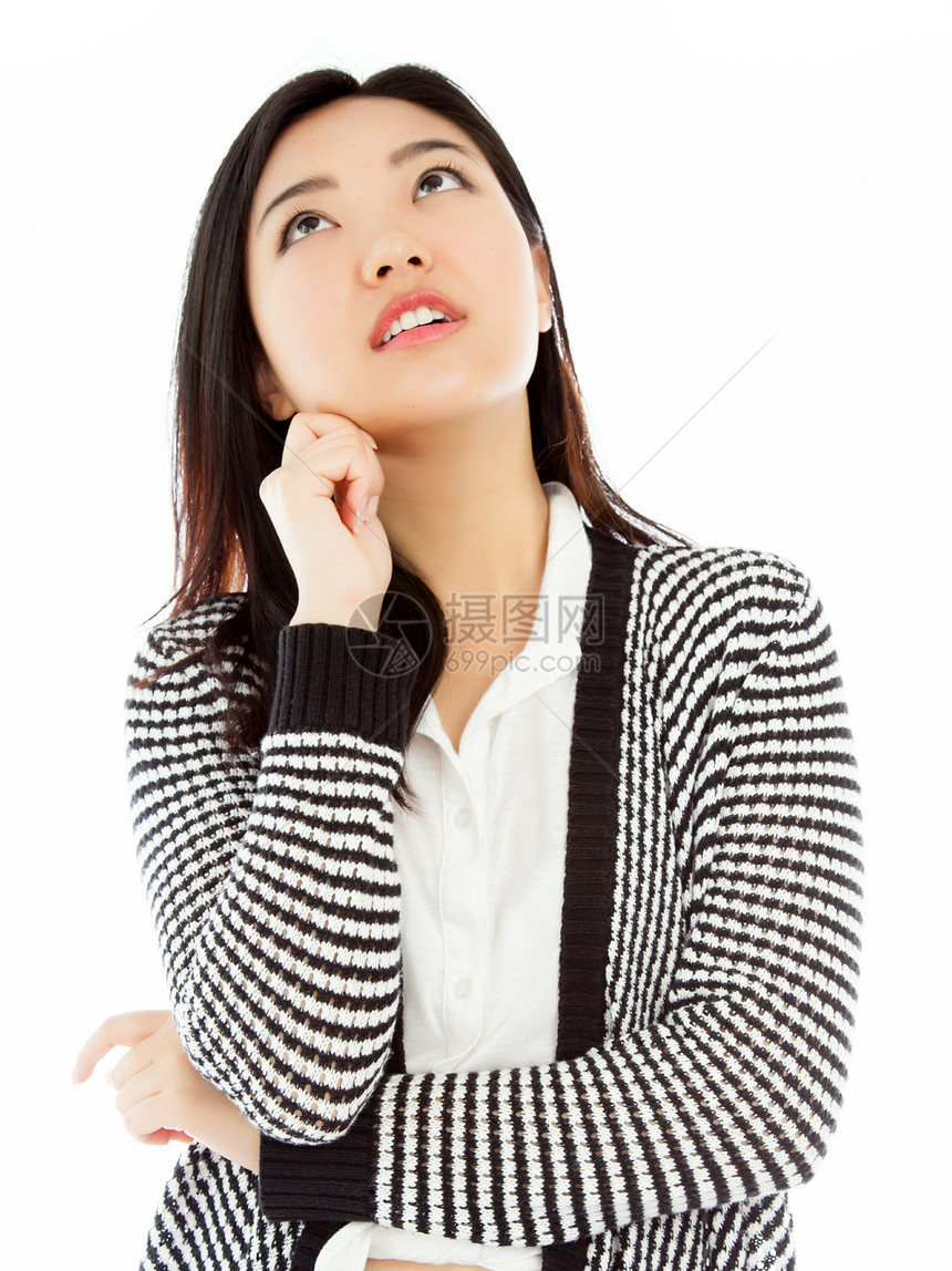 有吸引力的亚洲女孩 20岁在演播室拍摄悲伤成人休闲服女性愤怒开襟衫白色黑发情绪腰部图片