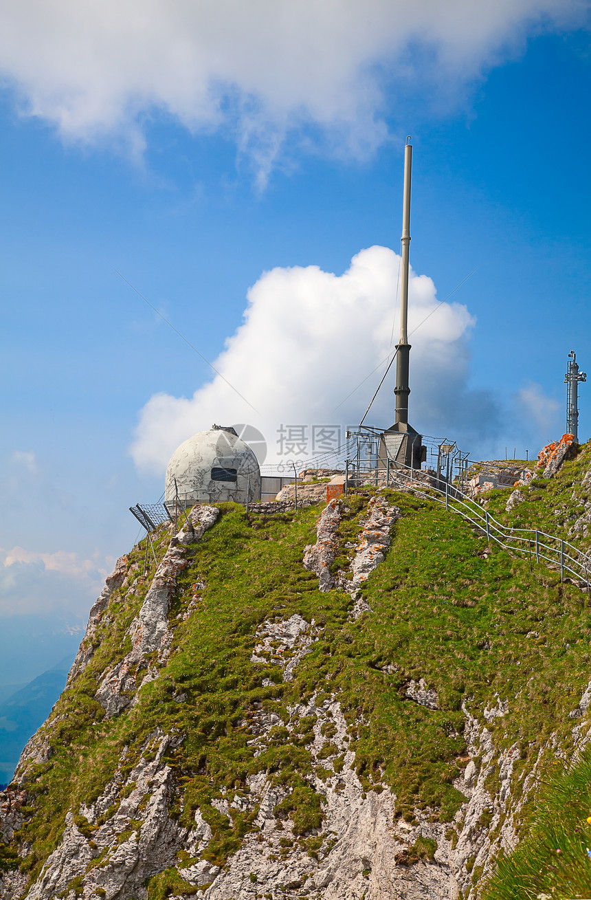 皮拉图斯山蓝色悬崖远足旅游地形地标荒野旅行假期天空图片