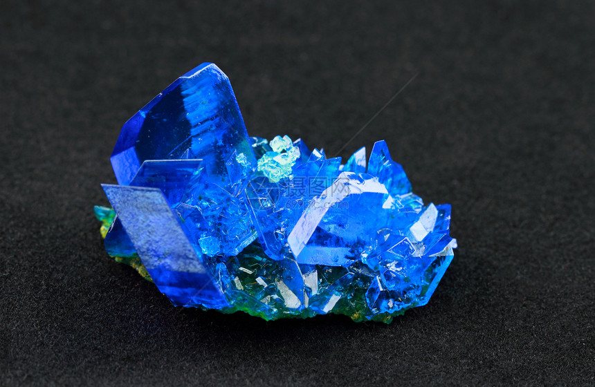硫酸铜结晶实验室科学蓝色化学矿物水晶奢华硫酸物理图片
