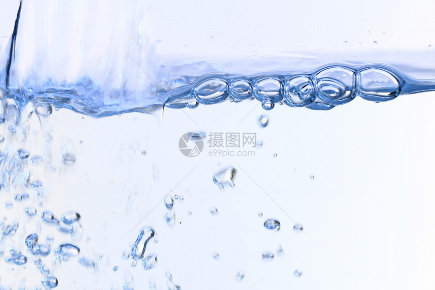 水泡白色飞溅运动药品蓝色淡水气泡液体沸腾波纹图片