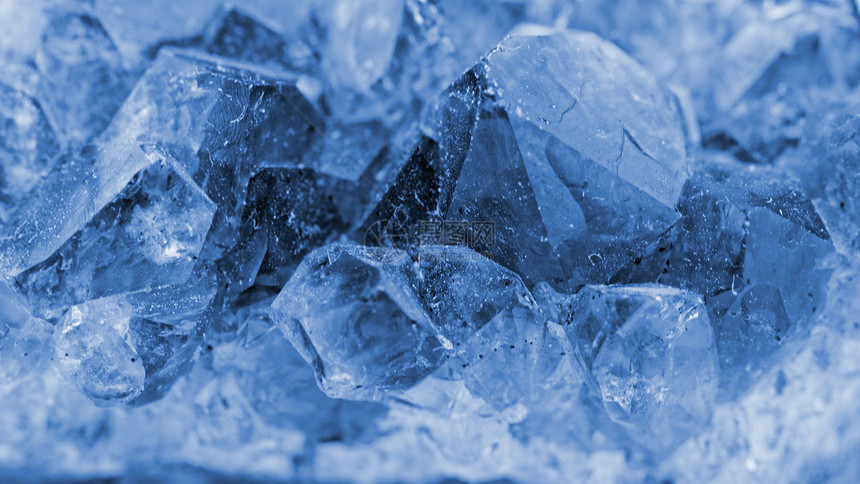 蓝三酚水晶体硫酸铜宏观硫酸盐化学矿物实验室石头物理硫酸奢华玻璃图片
