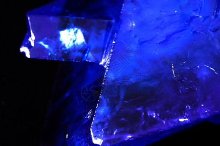 硫酸铜科学化学蓝色矿物石头物理硫酸宏观结晶实验室高清图片