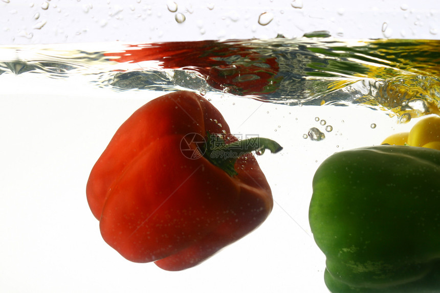 螺旋喷洒宏观农场沙拉红辣椒营养烹饪饮食美食胡椒食物图片