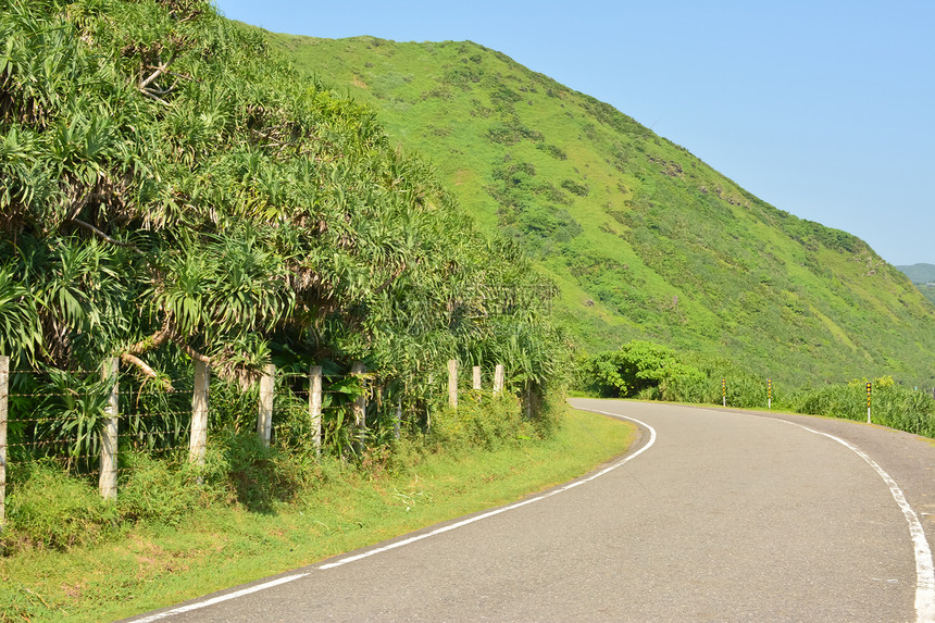 国家公路美丽乡村车道城市旅行衬套场地森林土地阳光图片