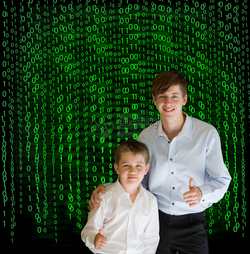 男孩 商务人士学生教师 背景为二进制智力孩子心理学手势溪流数据网络技术创造力男生图片